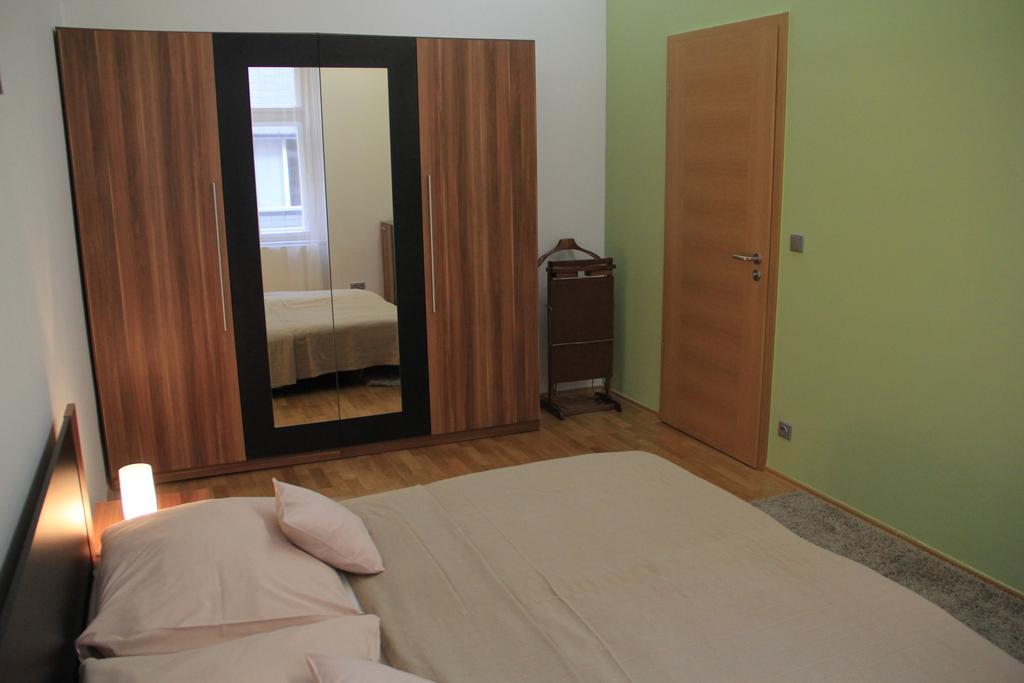 Prague Apartment Reznicka Zewnętrze zdjęcie